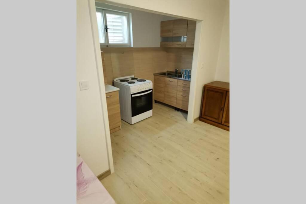 Apartman Danica Herceg Novi Exteriör bild